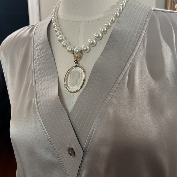 Inclan Studio sleeveless top - Picture 2 of 9